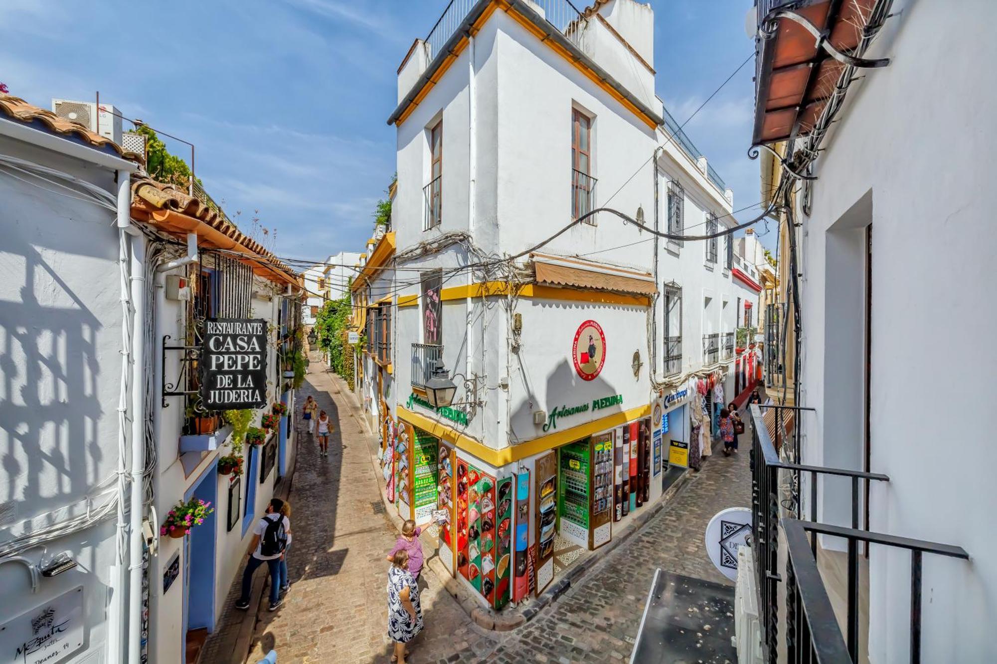 Apartamentos Deanes & Casco Historico Кордоба Екстериор снимка