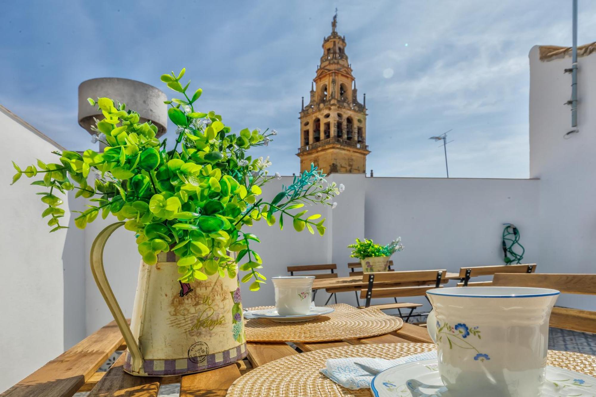 Apartamentos Deanes & Casco Historico Кордоба Екстериор снимка